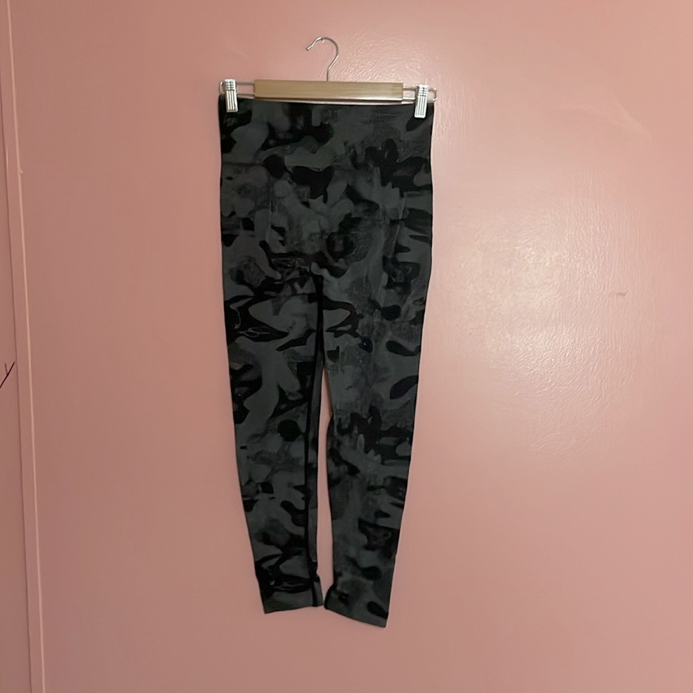 Active wear leggings